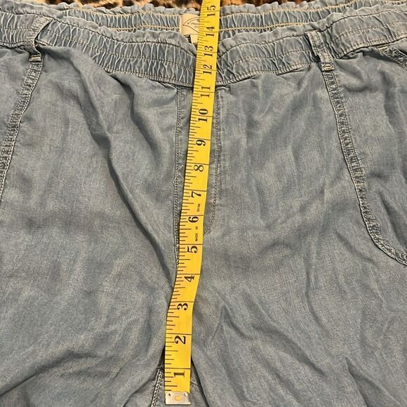 St John’s Bay Blue Tencel Elastic Waist Pockets Shorts Contemporary Casual - Picture 5 of 8